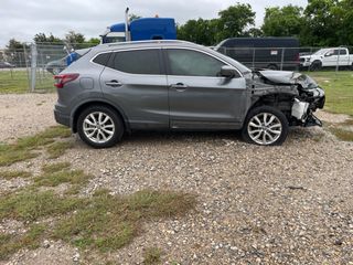 2020 Nissan Rogue Sport SV FWD Xtronic CVT - Exterior Side Passenger